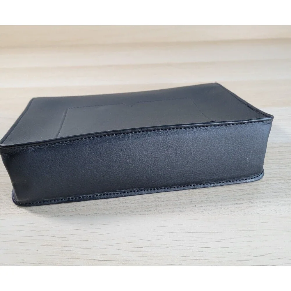Von Holzhausen Black Magnetic Clutch Wallet Pouch Vegan Leather Hand Held Purse